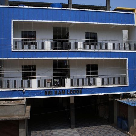 Sri Ram Lodge Vailankanni Eksteriør bilde